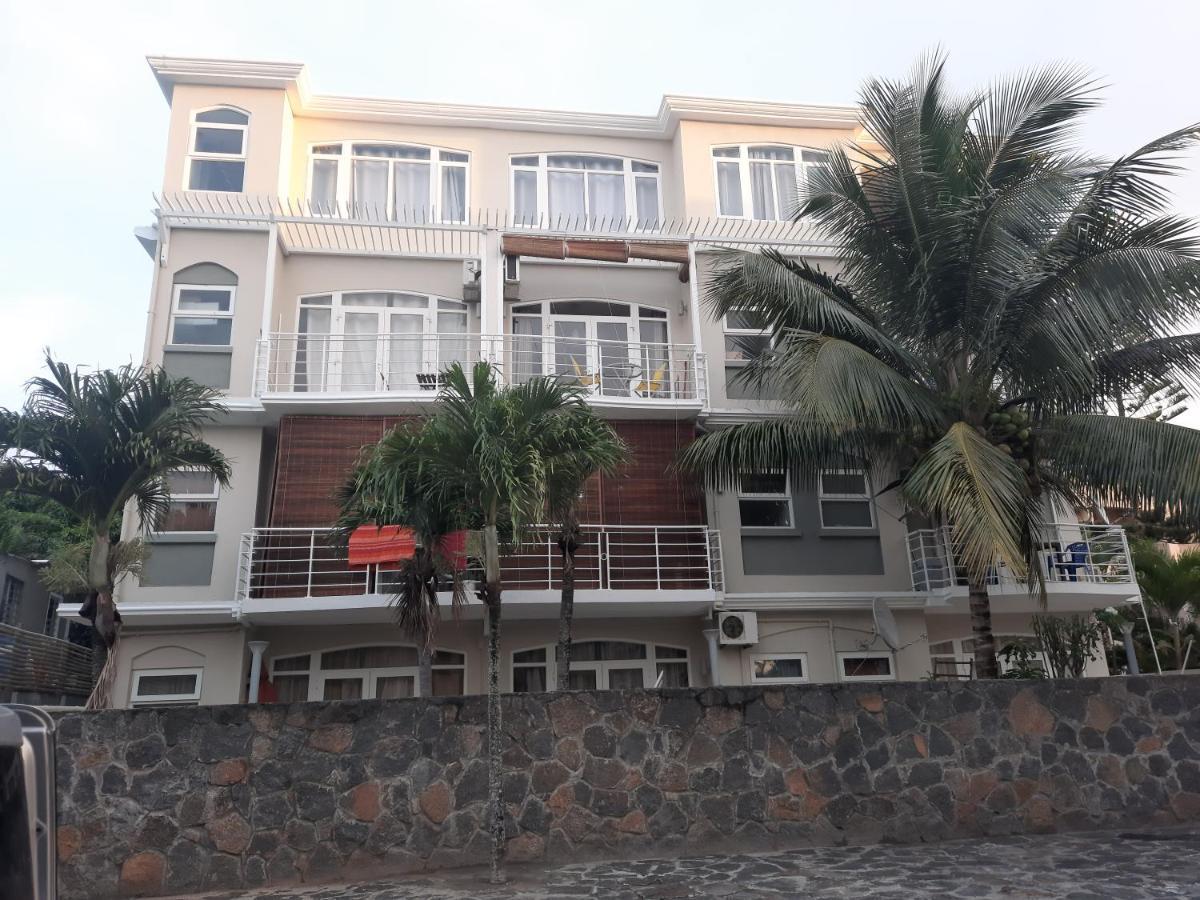 Ocean Drive Studio, Next To The Beach Grand Baie Exterior foto